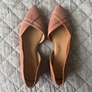 Women's Naturalizer Barlow Pointed Toe D'Orsay Flat